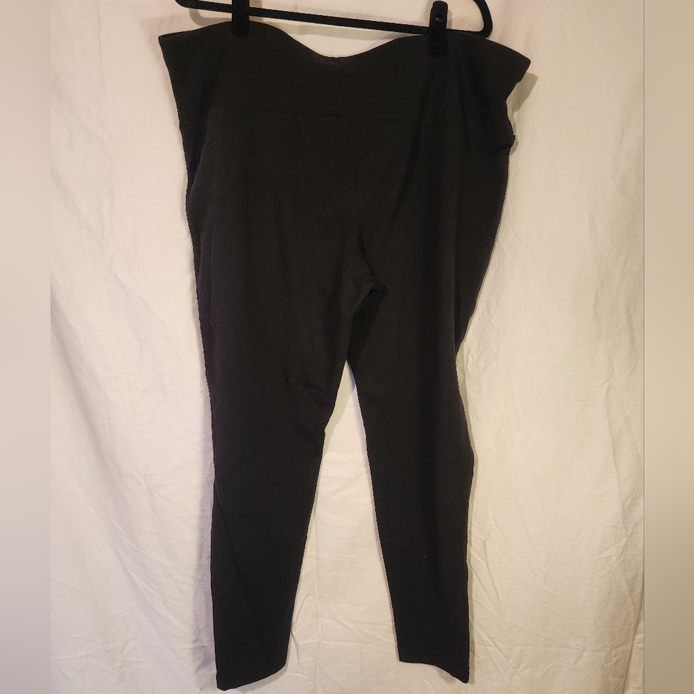 2X TERRA & SKY black leggings